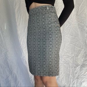 Long black and white print pencil skirt